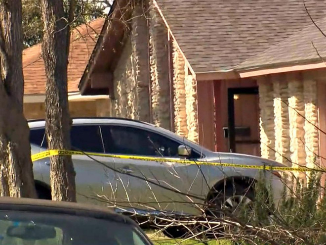 Dân Texas hoang mang về các gói đồ chết người trước cổng nhà ảnh 1