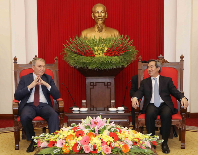 Đoàn đại biểu Đảng Cộng sản Liên bang Nga thăm làm việc tại Việt Nam ảnh 1