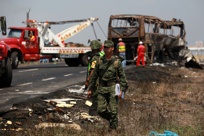 [Photo] Gần 40 người thiệt mạng trong vụ tai nạn xe ở Mexico ảnh 2