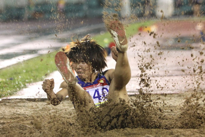 ASIAD 17: Bùi Thị Thu Thảo giành huy chương bạc nhảy xa nữ ảnh 1