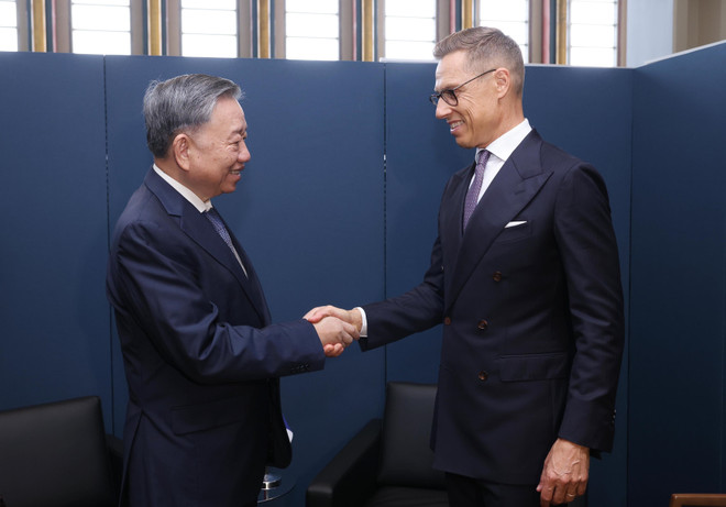 ttxvn_20240924_tong bi thu-chu tich nuoc to lam_gap tong thong phan lan 1.jpg