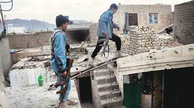 Afghanistan: Taliban tấn công sân bay ở thành phố Kandahar ảnh 1