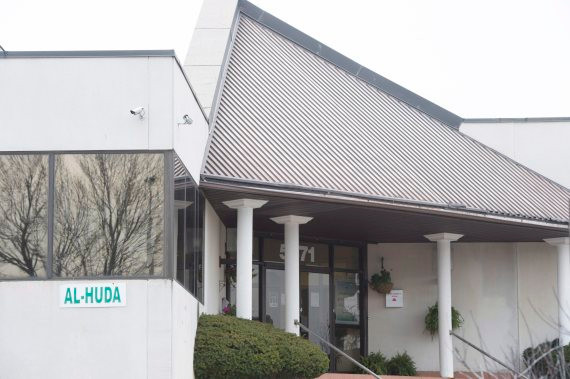 4 nữ thanh niên Hồi giáo Canada tìm cách gia nhập tổ chức IS ảnh 1