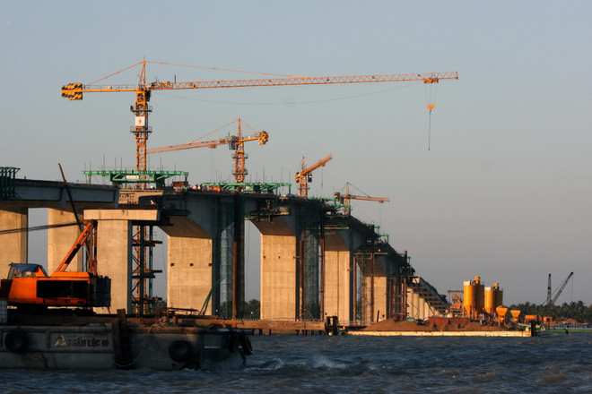 Sắp hoàn thành công trình cầu Cổ Chiên nối Bến Tre với Trà Vinh ảnh 1