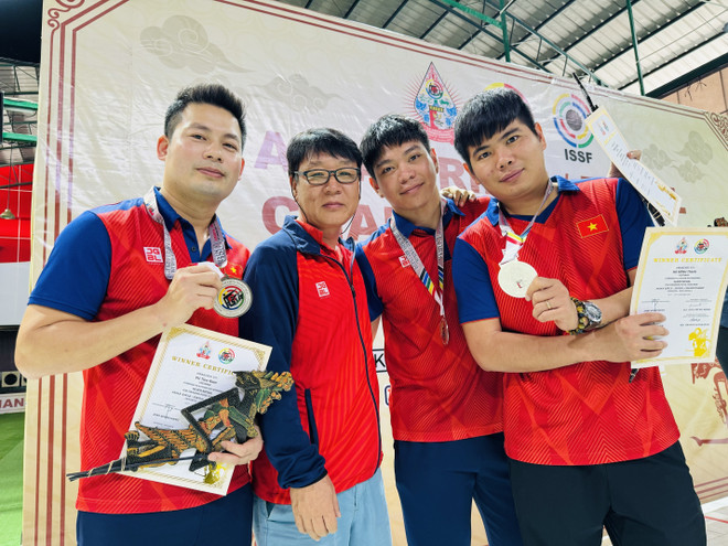 vna-potal-viet-nam-gianh-them-huy-chuong-bac-tai-giai-ban-sung-vo-dich-chau-a-2024-7178659-5827.jpg