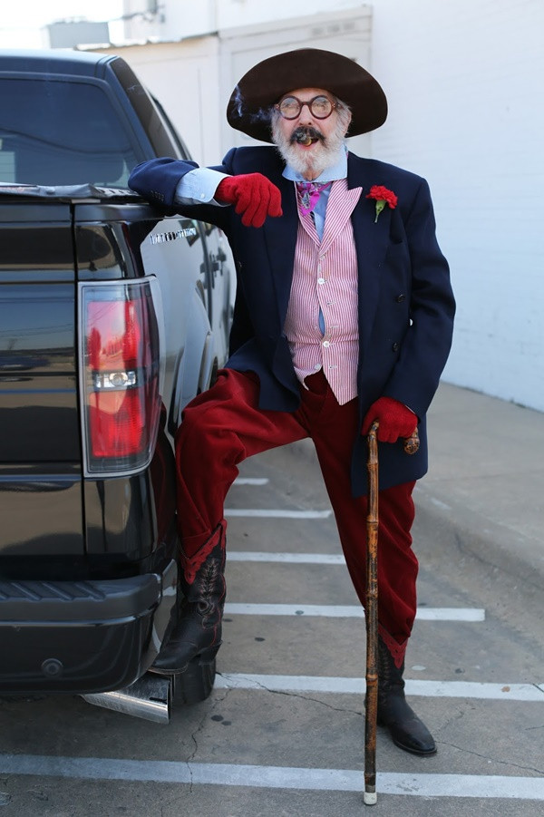 Những tín đồ thời trang cao tuổi khiến giới trẻ phải "ngả mũ" ảnh 14