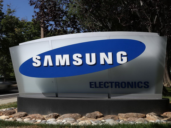 Ảnh minh họa. (Nguồn: CNBC.com) Samsung mua lại hãng phụ kiện ôtô Harman của Mỹ với giá 8 tỷ USD ảnh 1