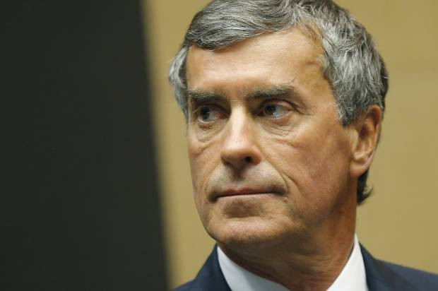 Cựu Bộ trưởng Ngân sách Pháp bị ngồi tù vì gian lận thuế, rửa tiền ảnh 1