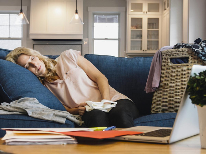 Giải mã tâm trạng thất thường của nữ giới trước ngày "đèn đỏ" ảnh 1