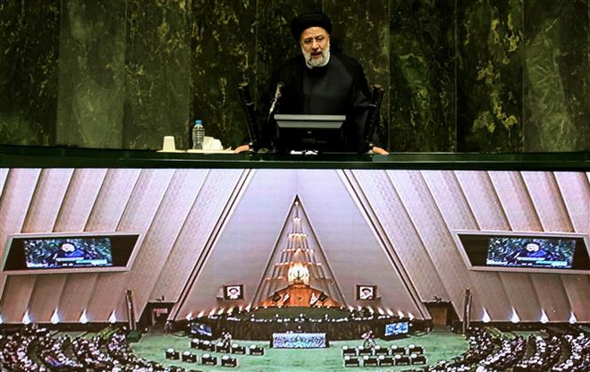 Tổng thống Thổ Nhĩ Kỳ và hàng chục nghị sỹ Iran mắc COVID-19 ảnh 2