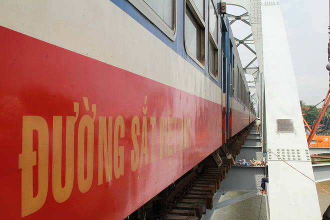 [Photo] Cầu Ghềnh mới trong ngày chính thức thông tàu ảnh 3