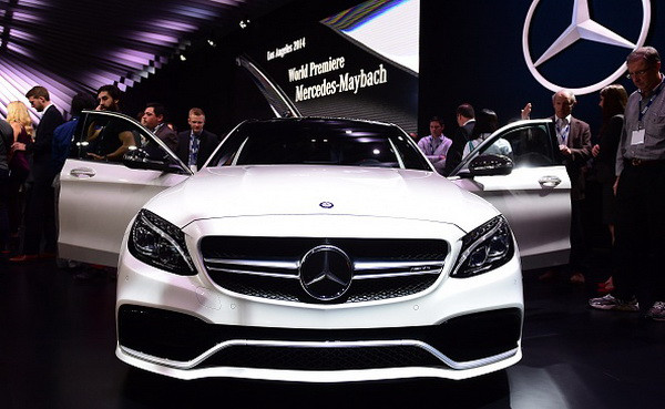 BMW và Mercedes đạt doanh số bán ôtô kỷ lục năm 2014 ảnh 1