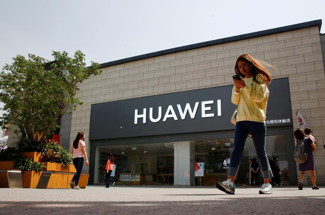 Hàng loạt công ty công nghệ lớn dừng trao đổi nghiệp vụ với Huawei ảnh 1