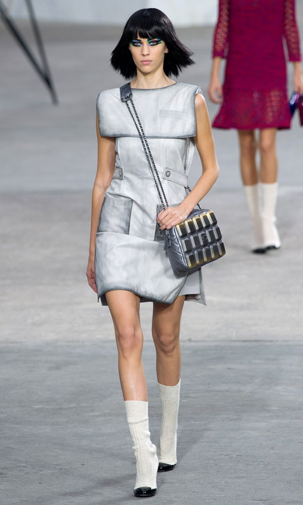 Những vedette "lệch chuẩn" nhưng vẫn nổi nhất buổi trình diễn ảnh 7