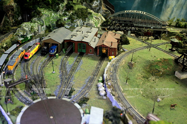 Nghệ sỹ Nguyễn Văn Được với thú chơi mô hình xe lửa ảnh 11