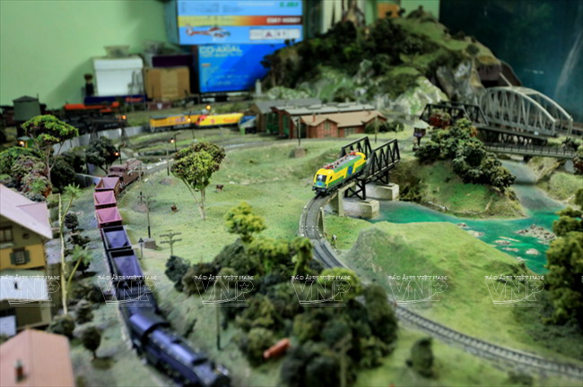 Nghệ sỹ Nguyễn Văn Được với thú chơi mô hình xe lửa ảnh 17