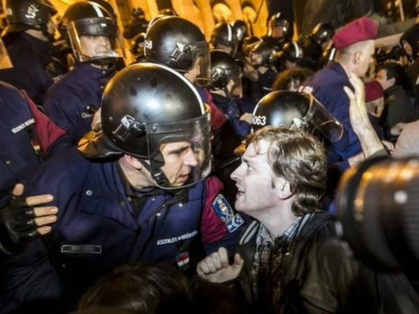 Hungary tăng cường an ninh biên giới với Ukraine sau vụ Mukachevo ảnh 1