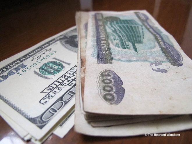 Doanh nghiệp Myanmar sẽ ngừng cung cấp dịch vụ bằng đồng USD ảnh 1