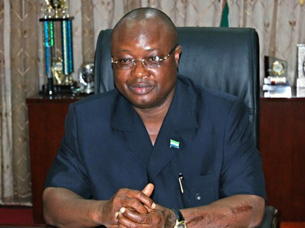 Sierra Leone: Xin tỵ nạn nước ngoài, phó tổng thống bị cách chức ảnh 1