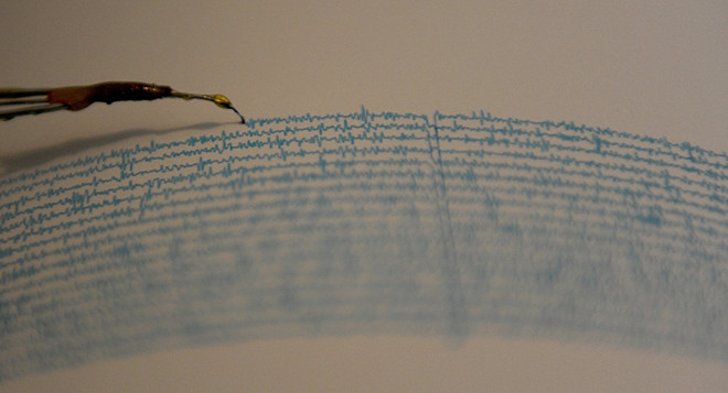 Lại xảy ra động đất mạnh tại Iran, gần 80 người bị thương ảnh 1