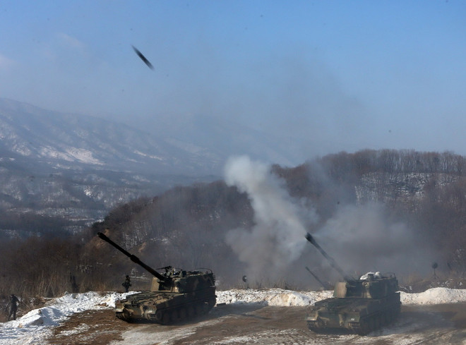 Hàn Quốc đáp trả hàng chục loạt pháo kích về phía Triều Tiên ảnh 1