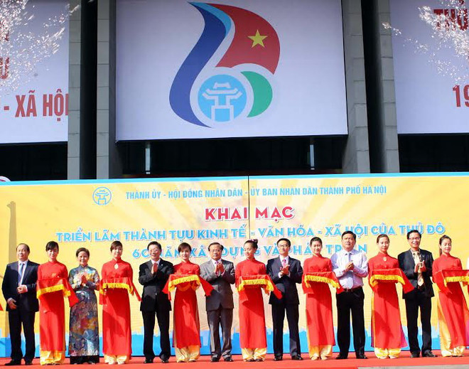 Khai mạc Triển lãm thành tựu kinh tế-văn hóa-xã hội Thủ đô ảnh 1
