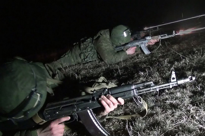 CSTO và lính dù Nga tổ chức diễn tập cứu hộ tại Bắc Cực ảnh 1