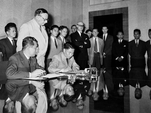 Hiệp định Geneva trong cách nhìn của những người bạn Pháp ảnh 2