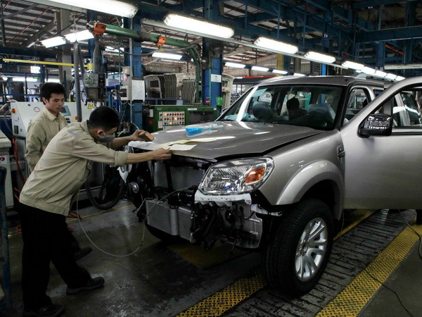 Thị trường ôtô xác lập kỷ lục mới trong vòng 20 năm qua ảnh 1