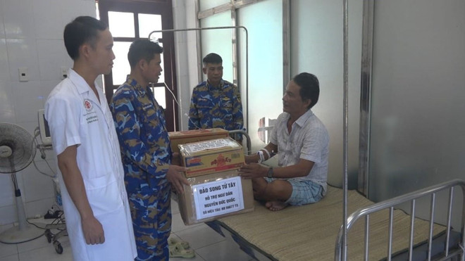 truong sa_cap cuu ngu dan 5.jpg