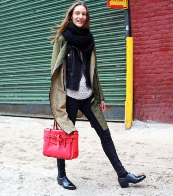 Tạo điểm nhấn cho trang phục mùa lạnh cùng chiếc khăn len ảnh 14