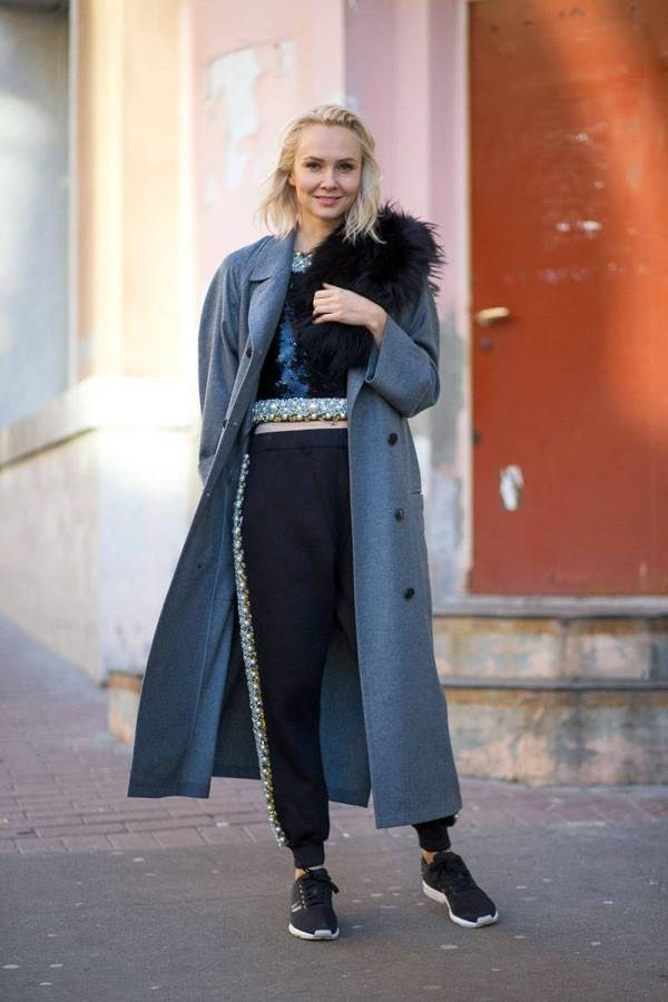 Tạo điểm nhấn cho trang phục mùa lạnh cùng chiếc khăn len ảnh 3