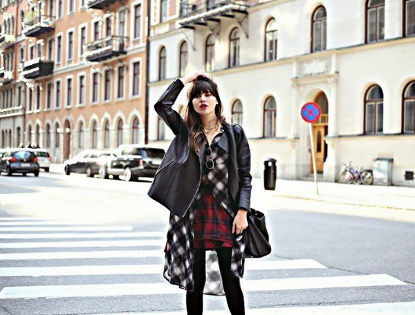 Phái đẹp "kéo dài chân" trong mùa lạnh cùng tất da chân màu đen ảnh 8