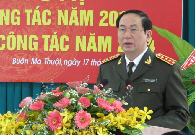 Đại tướng Trần Đại Quang phát biểu chỉ đạo hội nghị. (Ảnh : Quang Huy/TTXVN) Nghiên cứu giải pháp tăng thu hút đầu tư vào Tây Nguyên ảnh 1