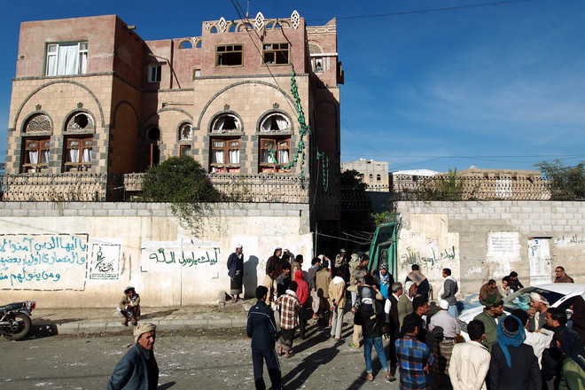 Yemen: Al-Qaeda tấn công liều chết khiến hơn 30 người thương vong ảnh 1