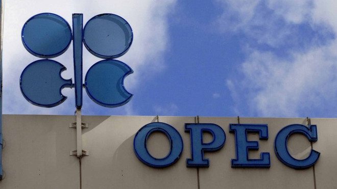 Các nước xuất khẩu dầu trong và ngoài OPEC gia hạn cắt giảm sản lượng ảnh 1
