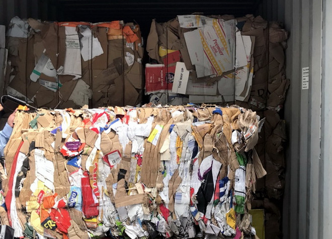 Khởi tố, bắt tạm giam nhóm làm giả giấy tờ, nhập lậu phế liệu ảnh 1