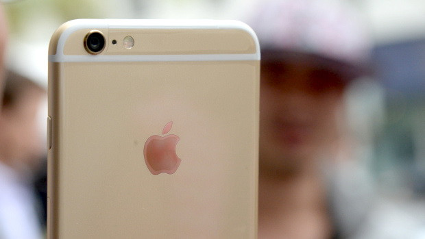 Phát hiện nhà máy sản xuất hàng chục nghìn iPhone giả ở Bắc Kinh ảnh 1