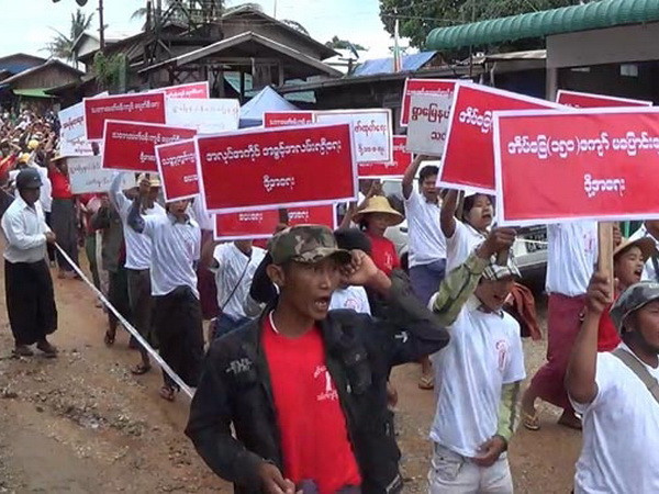 Tổng thống Myanmar lần đầu công du tới Lào sau khi thành lập chính phủ ảnh 1