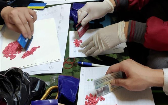 Thanh Hóa: Triệt phá tụ điểm phức tạp, thu giữ gần 3kg ma túy ảnh 1