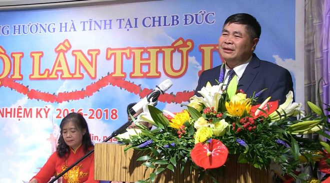 Người Hà Tĩnh tại Đức quyên góp hướng về miền Trung lũ lụt ảnh 2