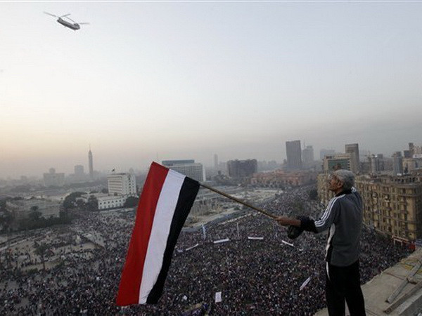 Hàng trăm nghìn người Ai Cập kỷ niệm cuộc cách mạng 25/1 ảnh 1