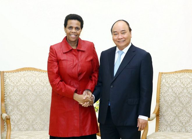 Thủ tướng Nguyễn Xuân Phúc tiếp Đại sứ Nam Phi chào từ biệt ảnh 1