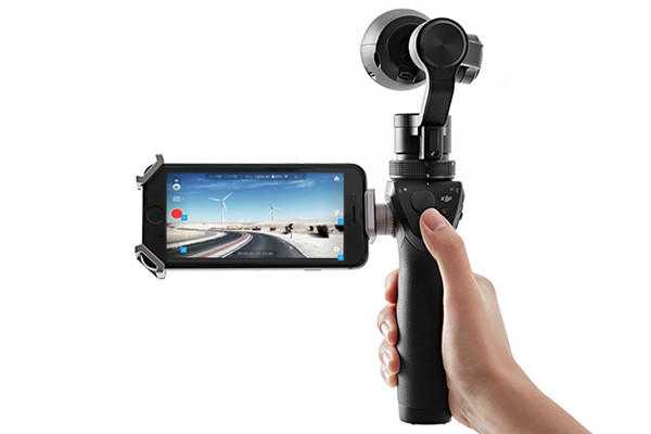 DJI giới thiệu máy quay phim 4K di động cầm tay chống rung Osmo ảnh 1
