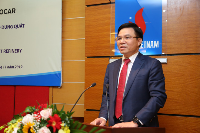 Tổng Giám đốc Petrovietnam Lê Mạnh Hùng phát biểu chỉ đạo tại lễ ký. (Nguồn: BSR) Ký hợp đồng cung cấp 5 triệu thùng dầu thô Azeri cho NMLD Dung Quất ảnh 2