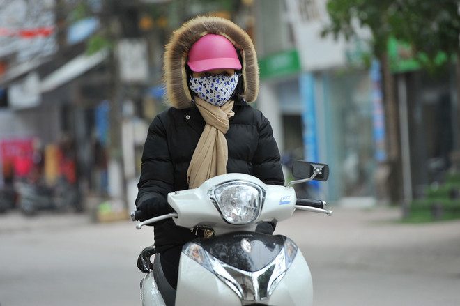 Nhiệt độ toàn miền Bắc giảm sâu, vùng núi xuất hiện băng giá ảnh 1