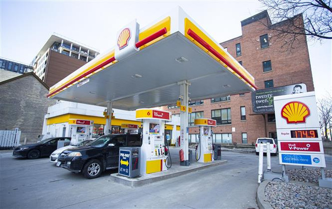 Sự cố gây gián đoạn dịch vụ Internet và di động trên toàn Canada ảnh 1