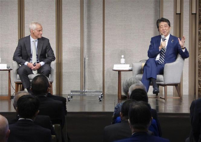 Những di sản lớn cho Nhật Bản và dấu ấn quốc tế của cố Thủ tướng Abe ảnh 2