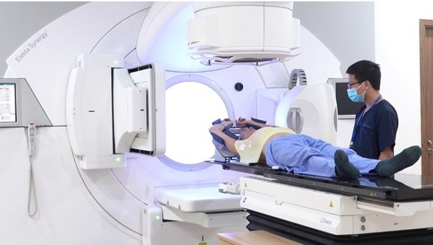 "Khoảng cách nguy hiểm" trong chăm sóc và điều trị ung thư ảnh 2