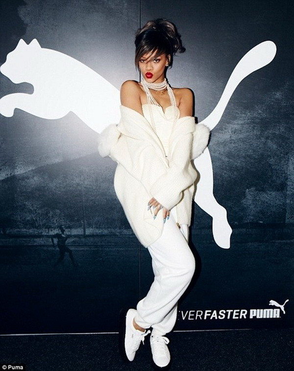 Nữ ca sĩ Rihanna đảm nhiệm vai trò Giám đốc Sáng tạo tại Puma ảnh 1